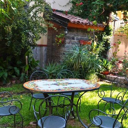 Mini House - Tra L'etna Catania Taormina E Il Mare Trecastagni